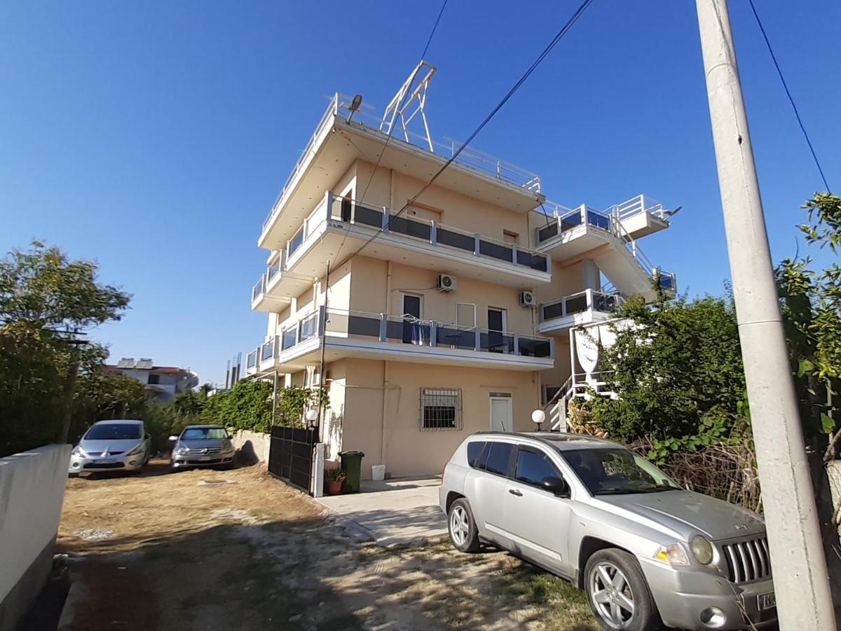 Collaku Apartment'S Vlorë Екстериор снимка