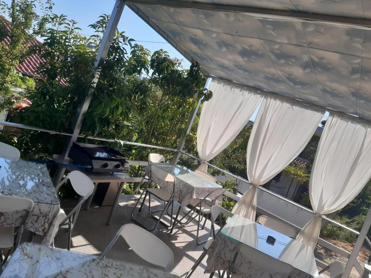 Collaku Apartment'S Vlorë Екстериор снимка