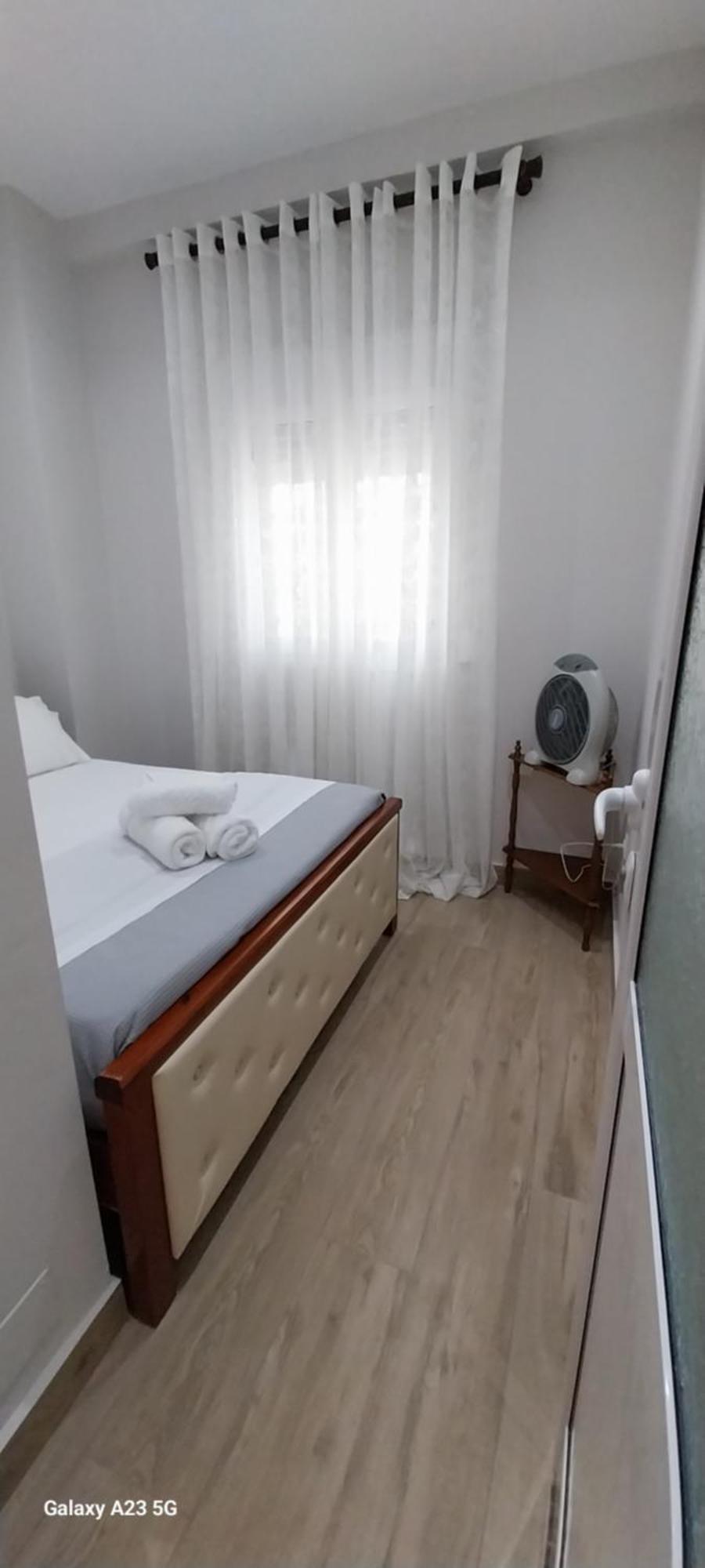 Collaku Apartment'S Vlorë Екстериор снимка